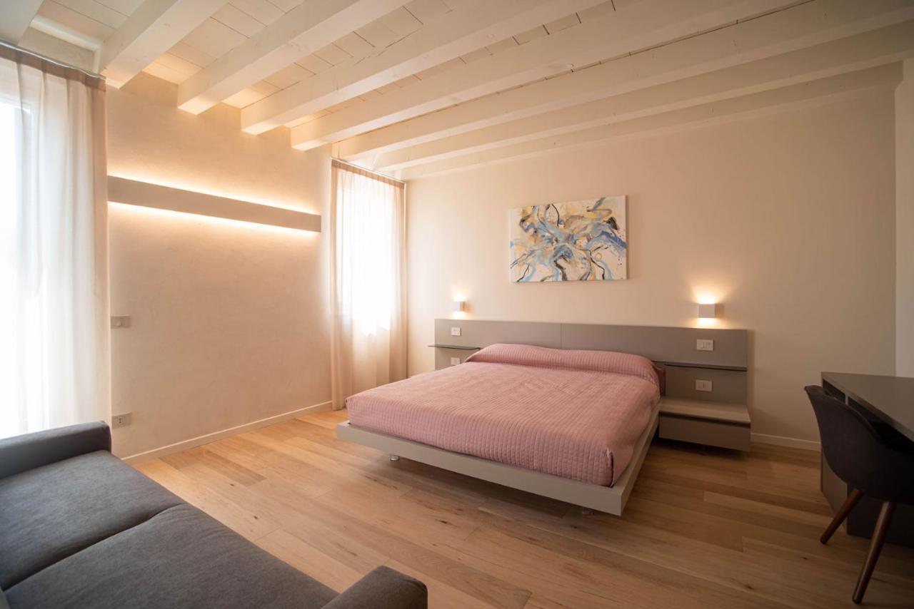 Calcirelli Suites Verona Ngoại thất bức ảnh
